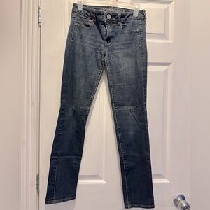 American Eagle Skinny Super Stretch Blue Jeans Size 4